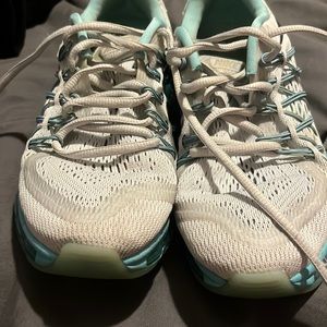 Teal Nike Air Maxes